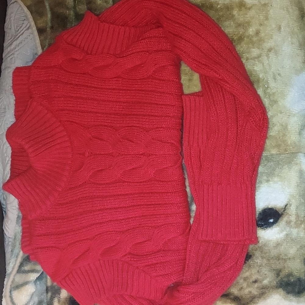 Sweater - Picture 2 of 2